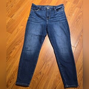 American Eagle Outfitters Women's Dark Blue Skinny Jeans